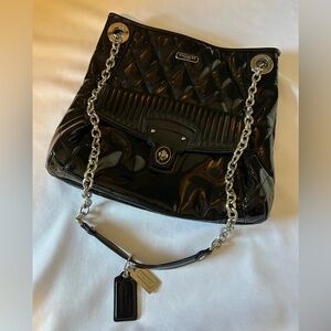 NWOT Coach Black Poppy Liquid Gloss Quilted Black Patent Leather Shoulder Bag.